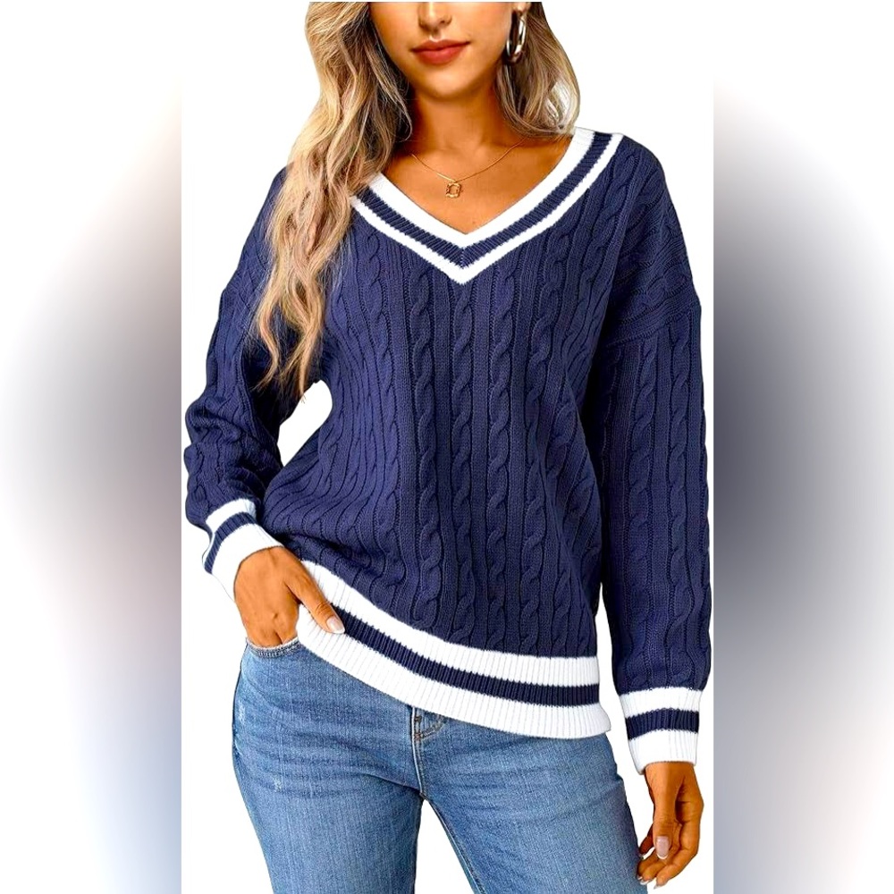 NWT Navy V Neck Cable Knit Sweater White Accents